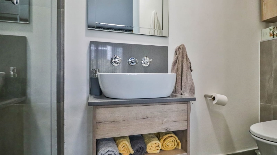 2 Bedroom Property for Sale in Island View Western Cape